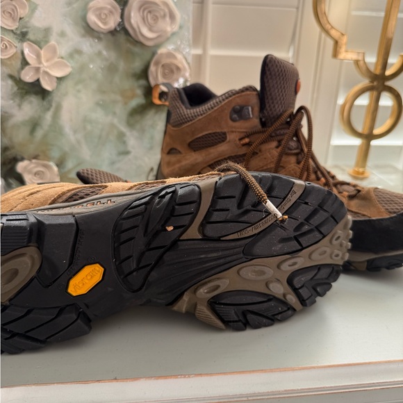 Merrill Moab men’s hiking boots - Picture 2 of 2